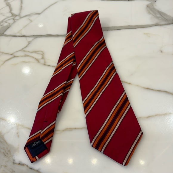Burberry Red Orange Striped Tie—GREAT!! Beautiful Colors & Design—100% Silk—EUC - Picture 4 of 9
